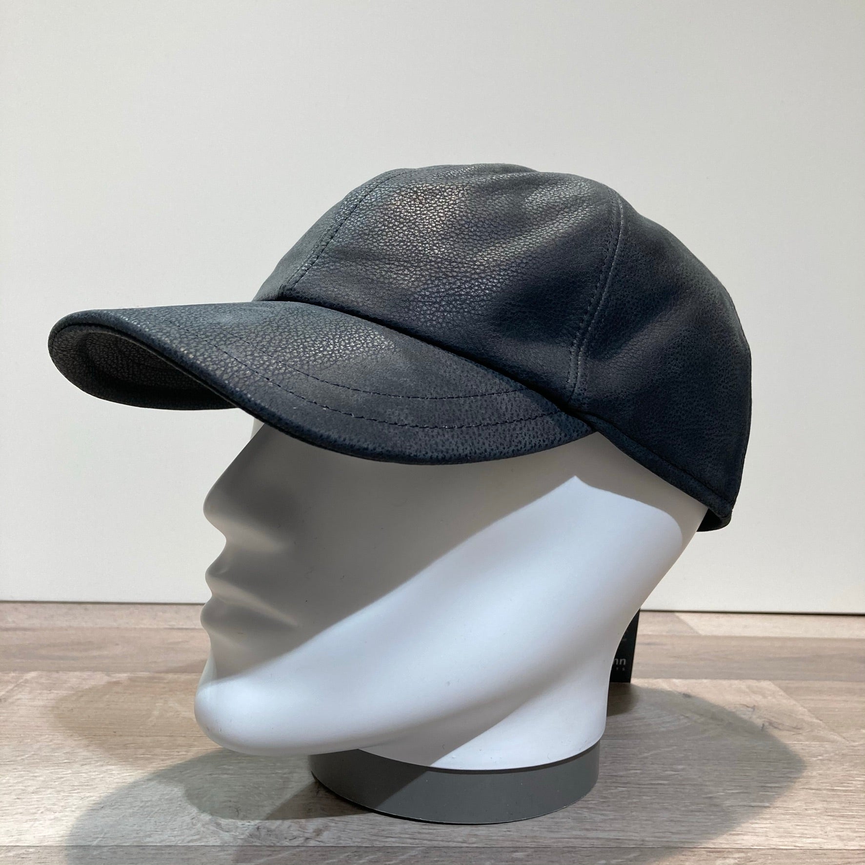 Casquette baseball cuir noir Göttmann