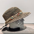 Casquette visière ajourée jonc de mer avec perles
