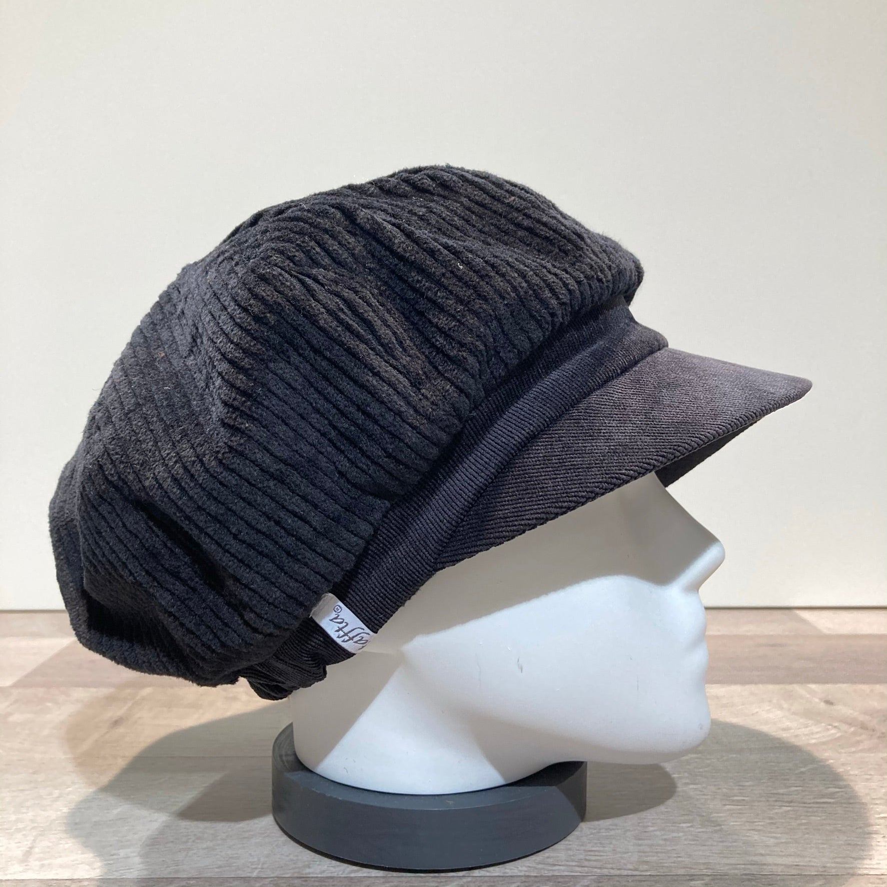 Casquette gavroche velours côtelé noir élastiquée doublure polaire