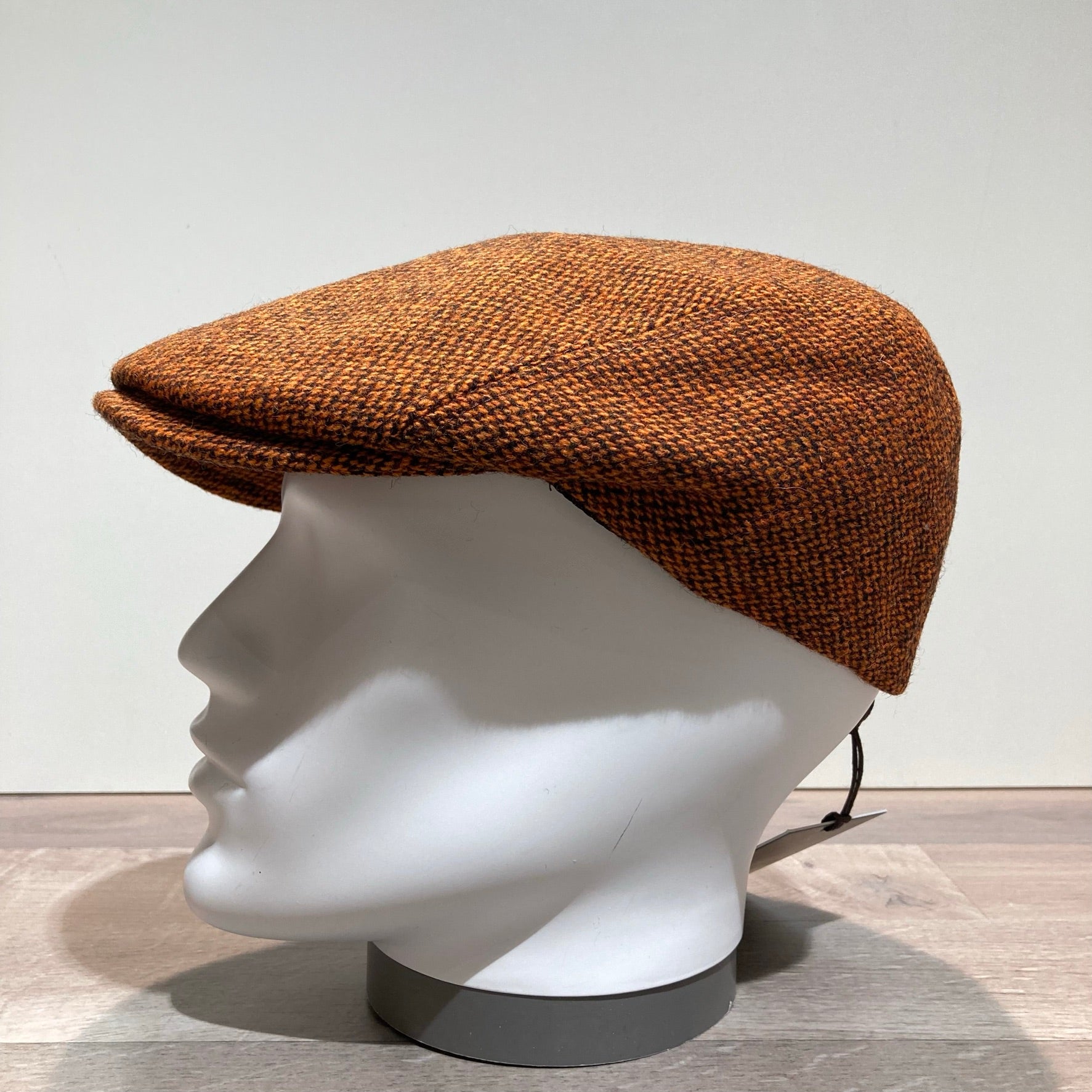 Casquette laine vierge orange doublée