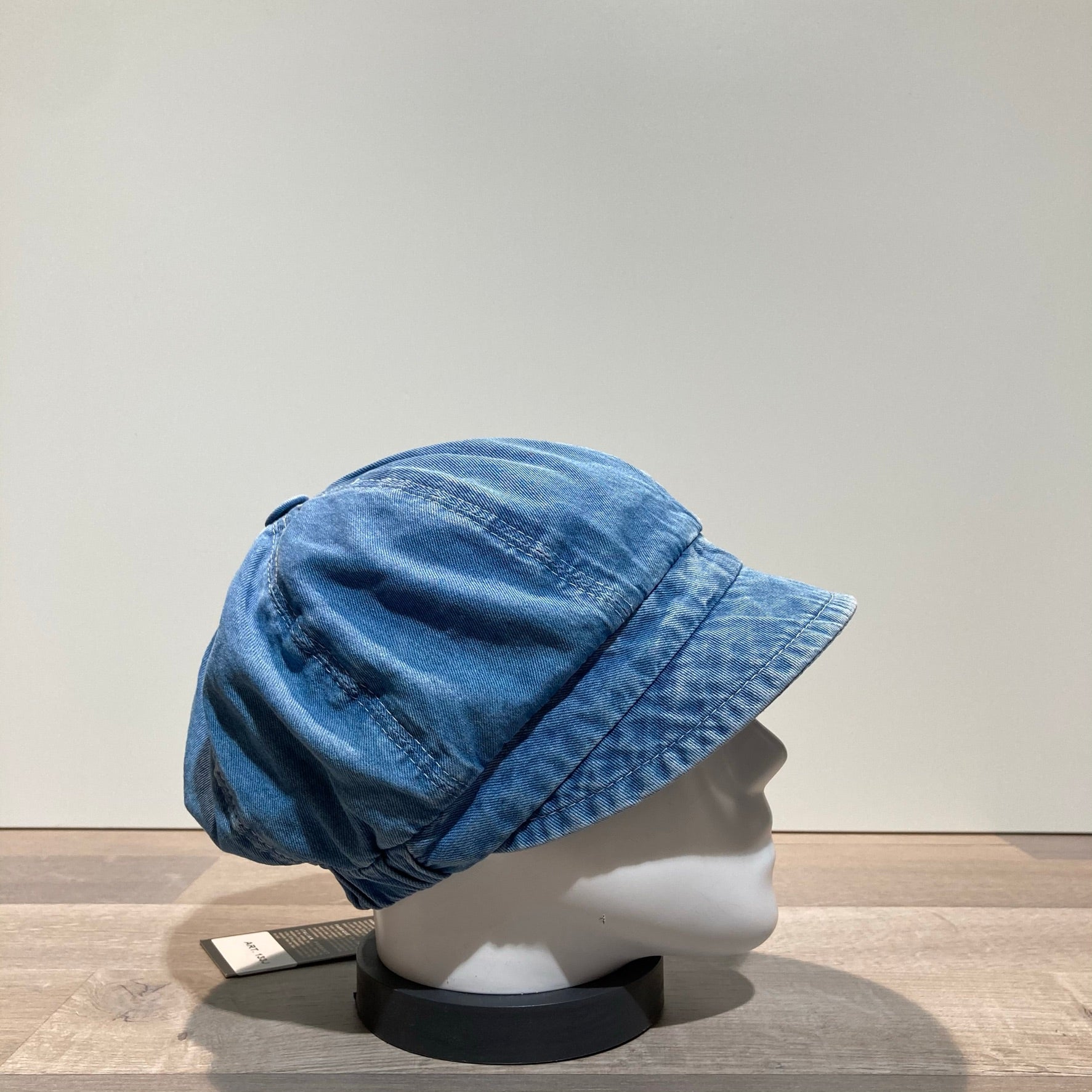 Casquette gavroche jean délavé élastiquée