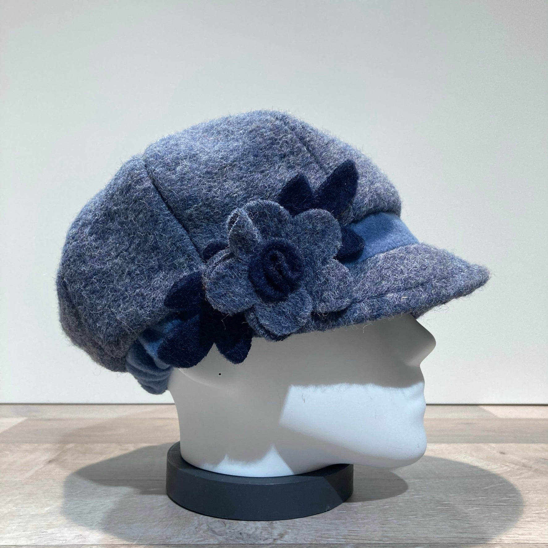 Casquette gavroche bleu élastiquée doublure polaire