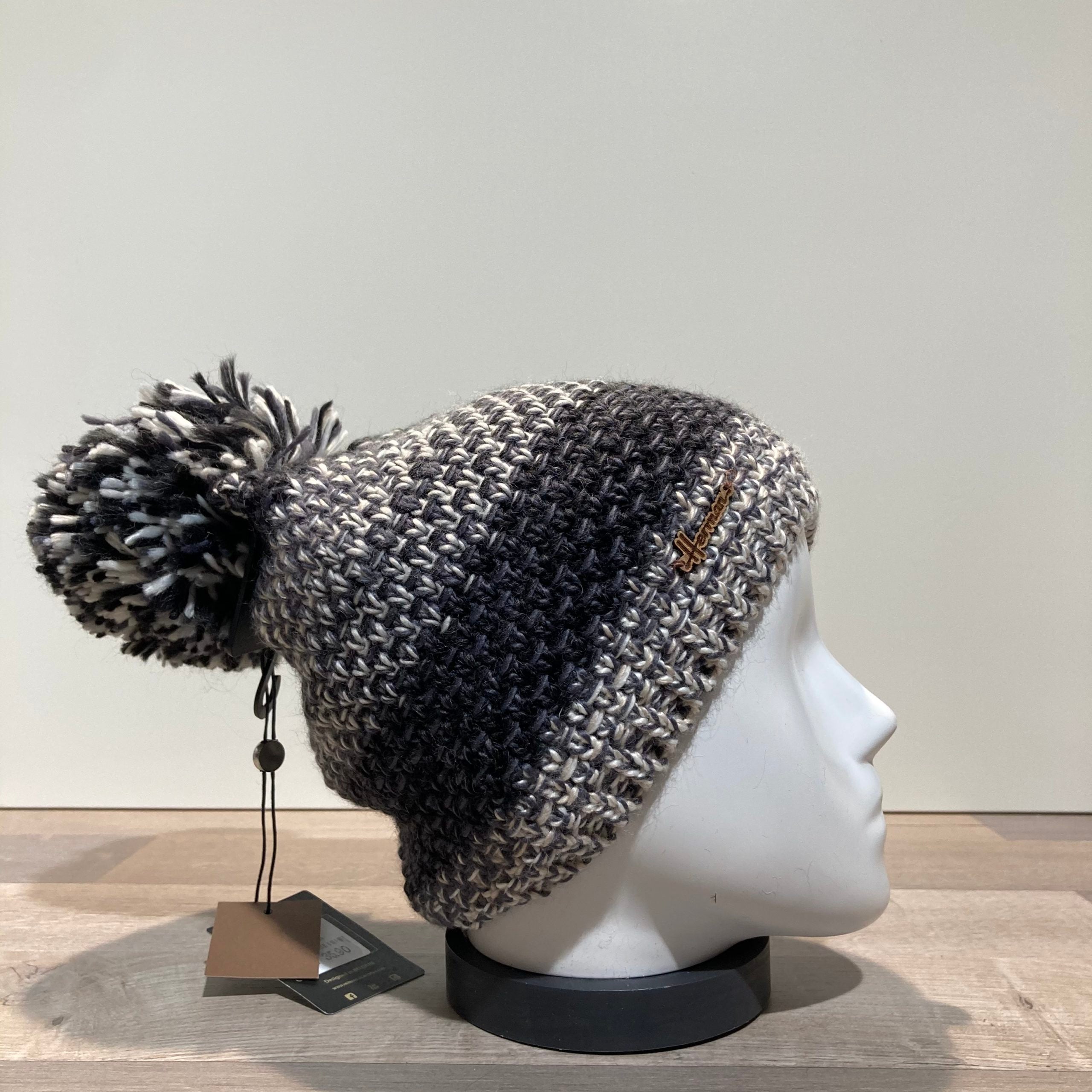 Bonnet multicolore noir doublé avec pompon Herman