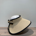 Visière beige-noir bord large ajustable