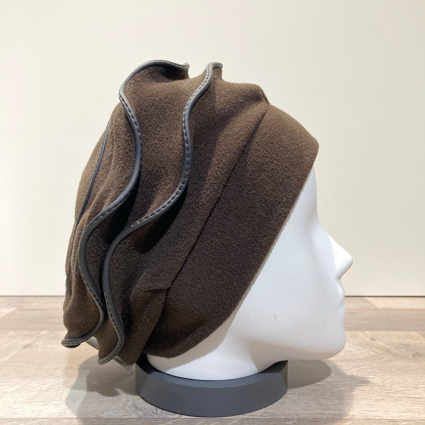 Béret polaire deux vagues marron foncé